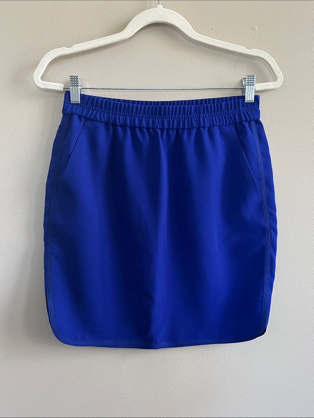 J Crew royal blue pull on back elastic waist mini skirt size 2